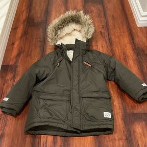 🦖Adorable kids puffer jacket 🦖